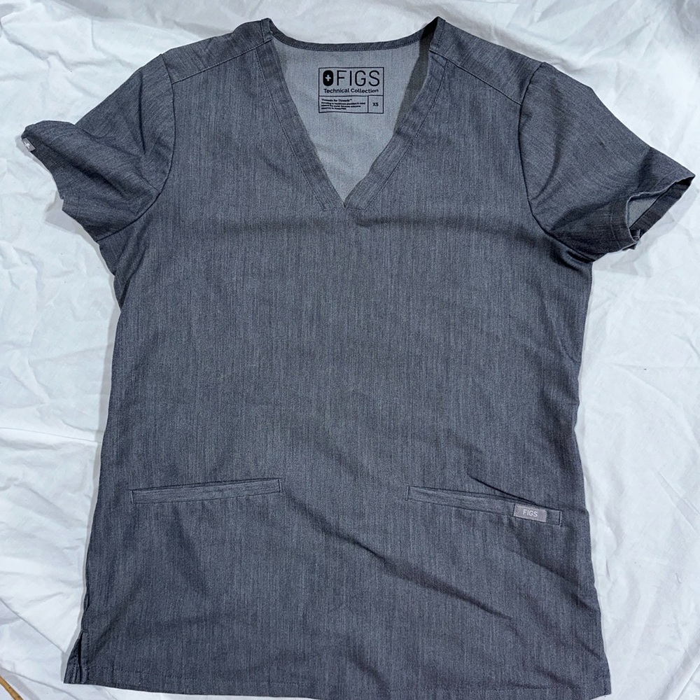 Figs Charcoal V-Neck Scrub Top
